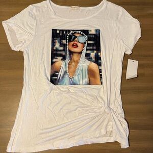 Occasion White Graphic Relaxed Short Sleeve Tee